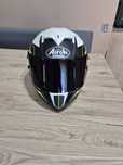 Kask motocyklowy sportowy integralny  AIROH GP550S