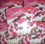 Dueciki ptasie mleczko malinowe 30 sztuk w opakowaniu 420 g x 12 pacze