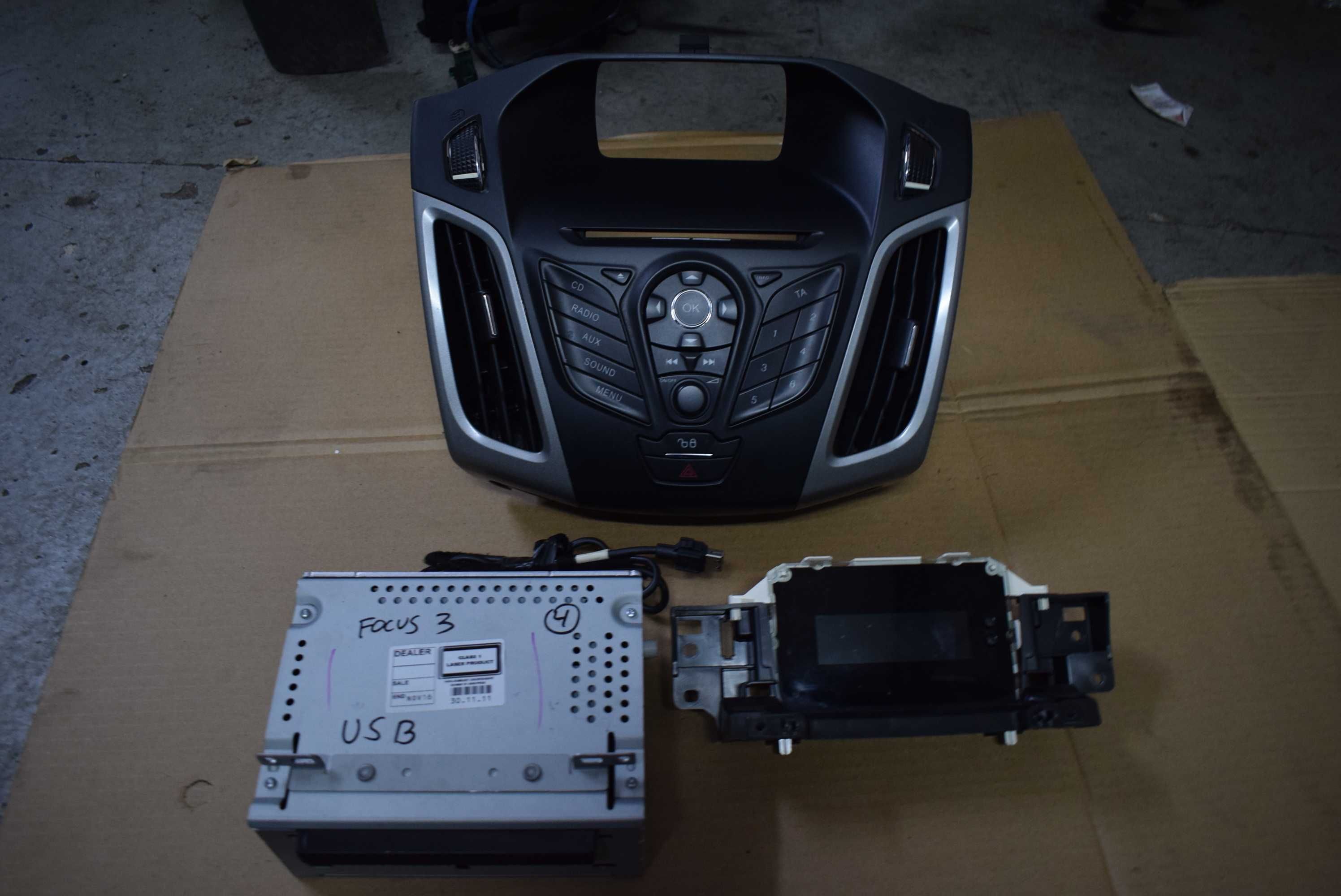 Radio usb Ford Focus mk3 c-max mk2 - INNE CZĘŚCI