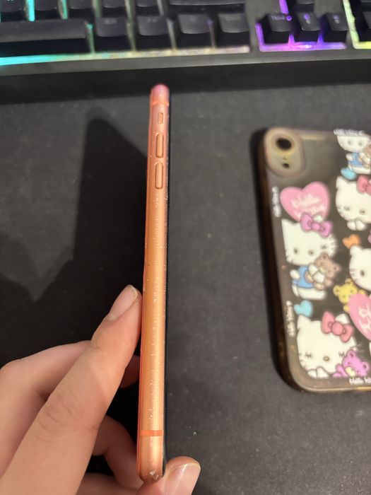 iPhone XS 64GB – uszkodzony ekran i pęknięte plecy