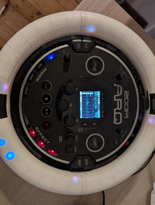 Zoom ARQ 96 - groovebox, looper i kontroler MIDI