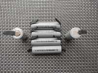 Високострумовий акумулятор Lishen 18650  2500 mAh з клемами під пайку