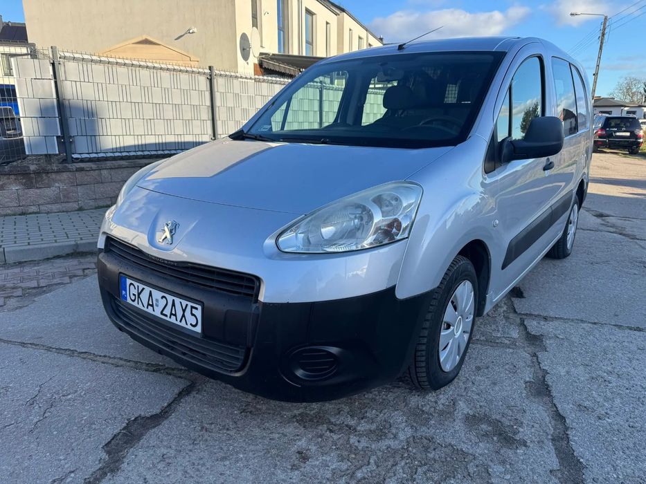 Peugeot Partner II właściciel, salon PL, bardzo niski przebieg, zadbany, nowe sprzęgło