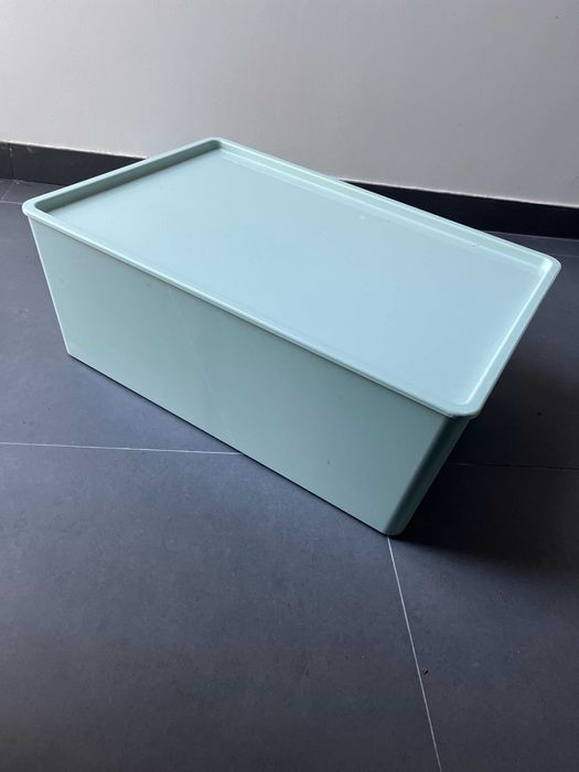 Caixa grande com tampa Ikea KUGGIS verde