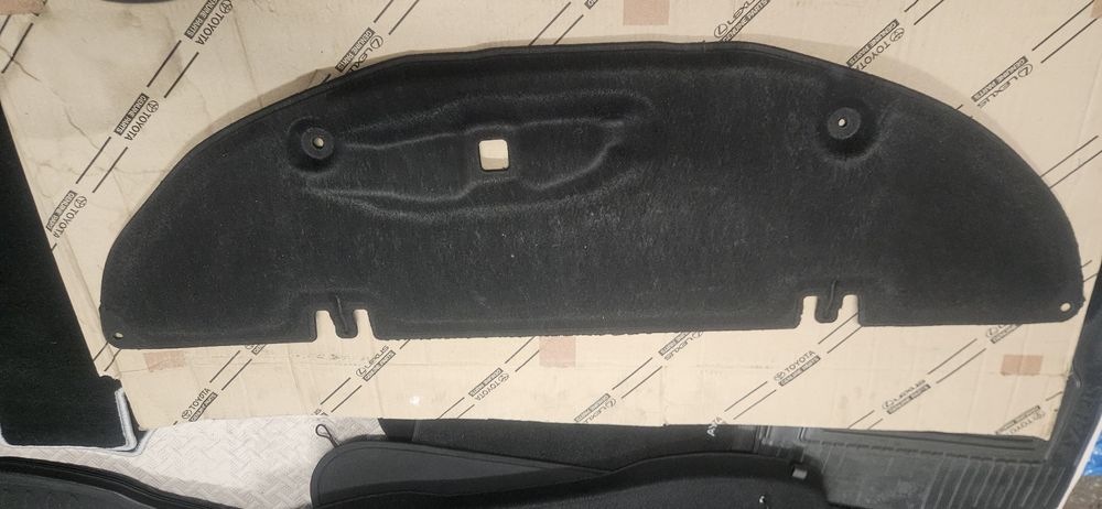 Części Toyota Auris Yaris Cross Corolla CHR Rav-4