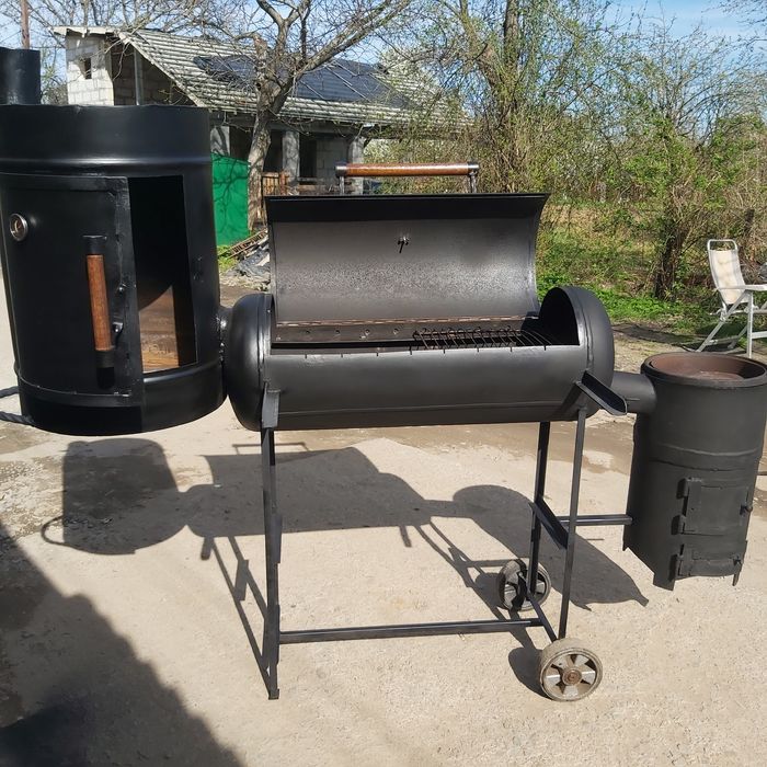 3 в 1 : мангал, барбекю, коптільня