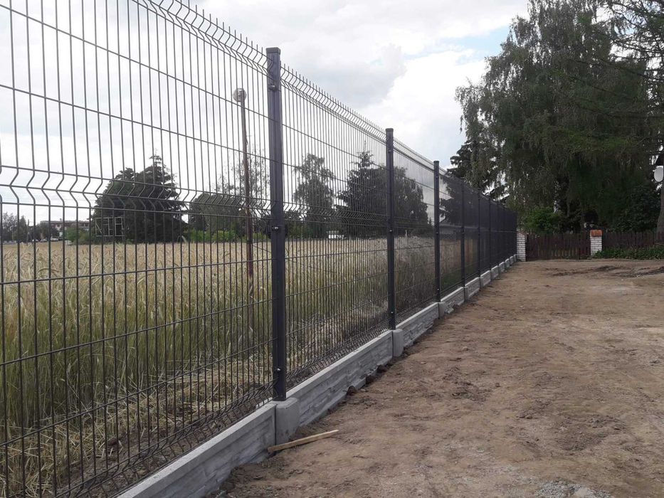 Ogrodzenia panelowe.