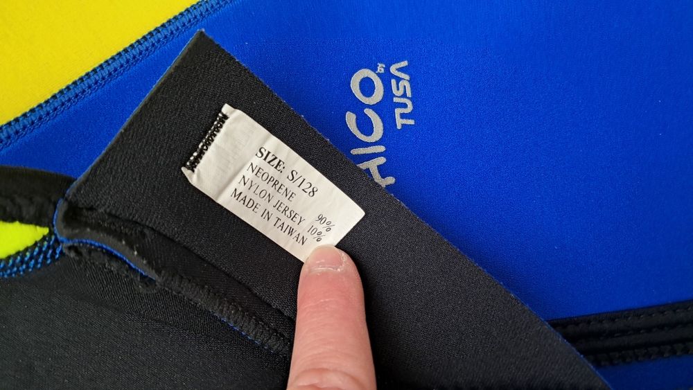 Pianka neoprenowa / kombinezon 128