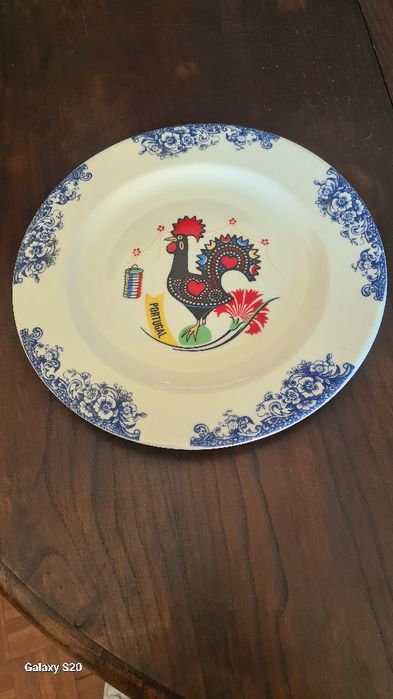 Prato típico de Portugal com galo de Barcelos