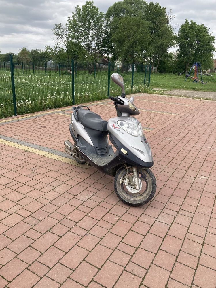 Продам мопед вайпер