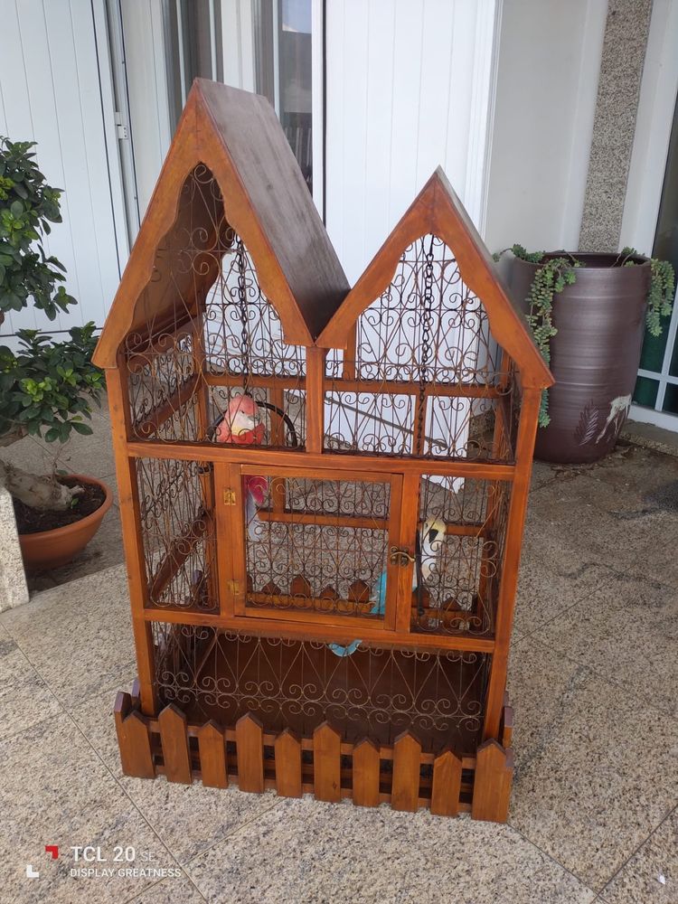Gaiola Vintage Em Madeira – 120€