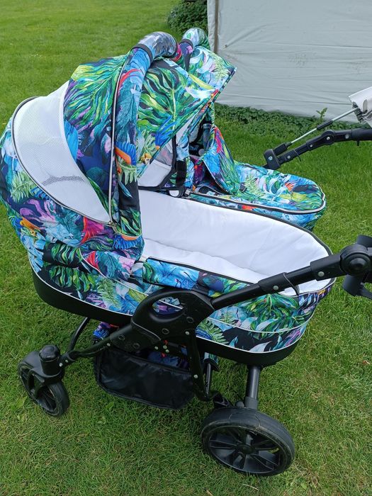 Wózek bliźniaczy rok po roku