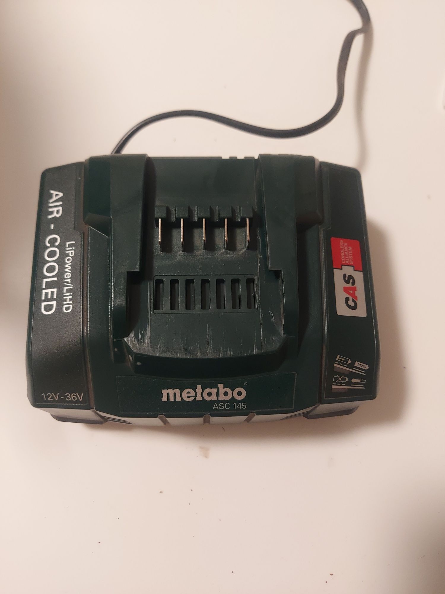 Акумулятор Metabo LiHD 5,5 Ah,8 Аh,4Ah та зарядний пристрій