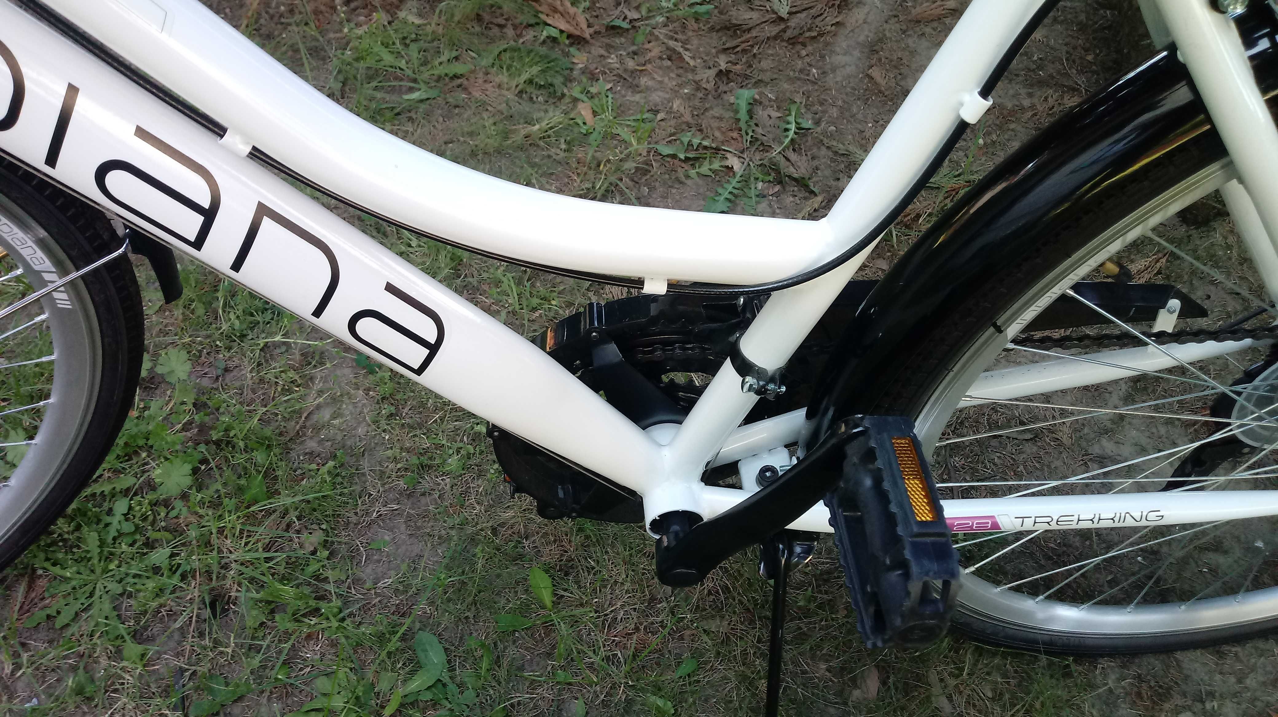 Rower Indiana Trekker biało fioletowo czarny D2328 Nowy koła28