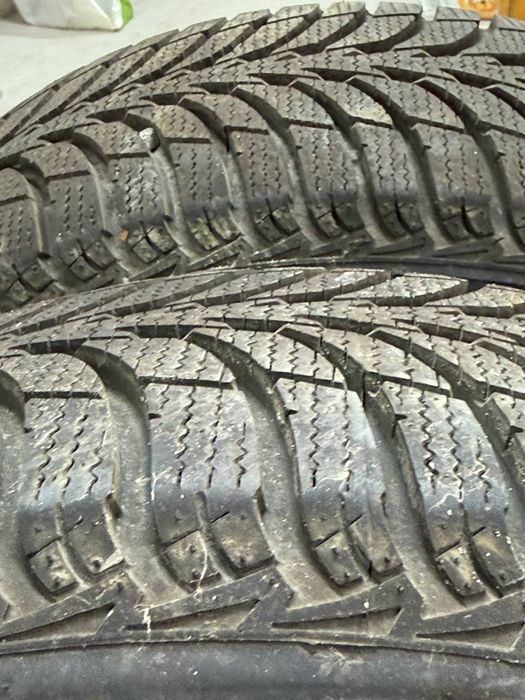 Зимові Goodyer Ultragrip Ice 195/55 R16