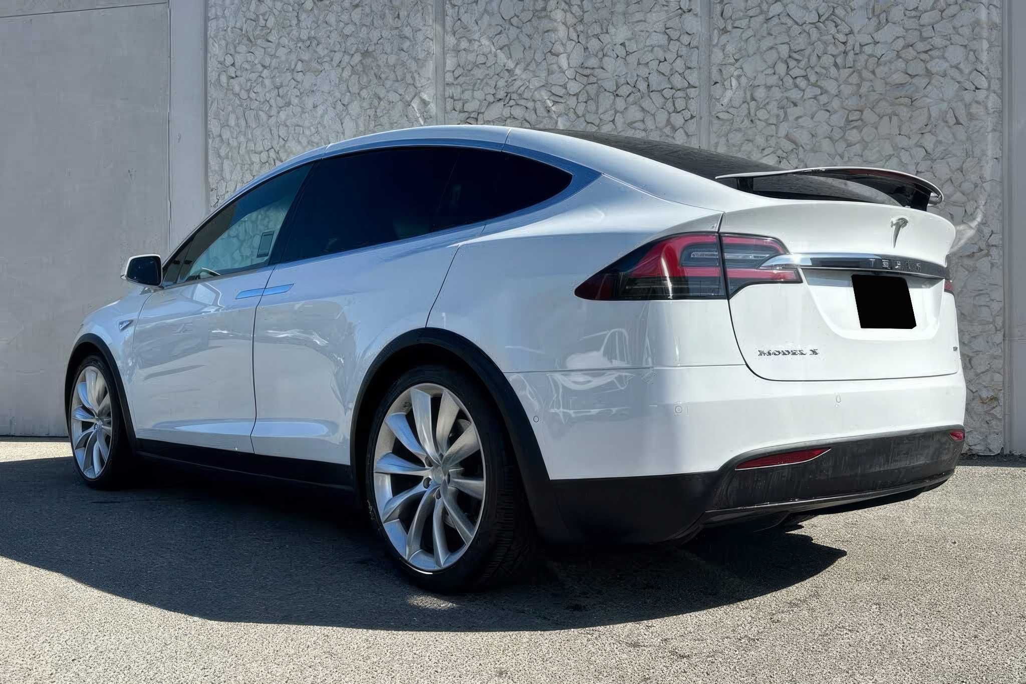 2016 Tesla Model X
