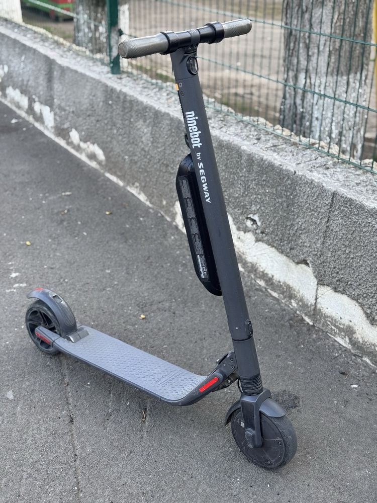 Електросамокат Ninebot ES4 Segway до 30км/ч
