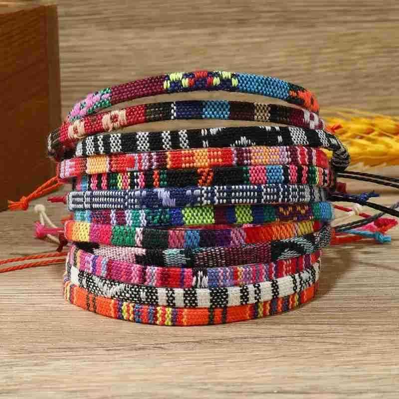 12 szt. Zestaw bransoletek w stylu boho.