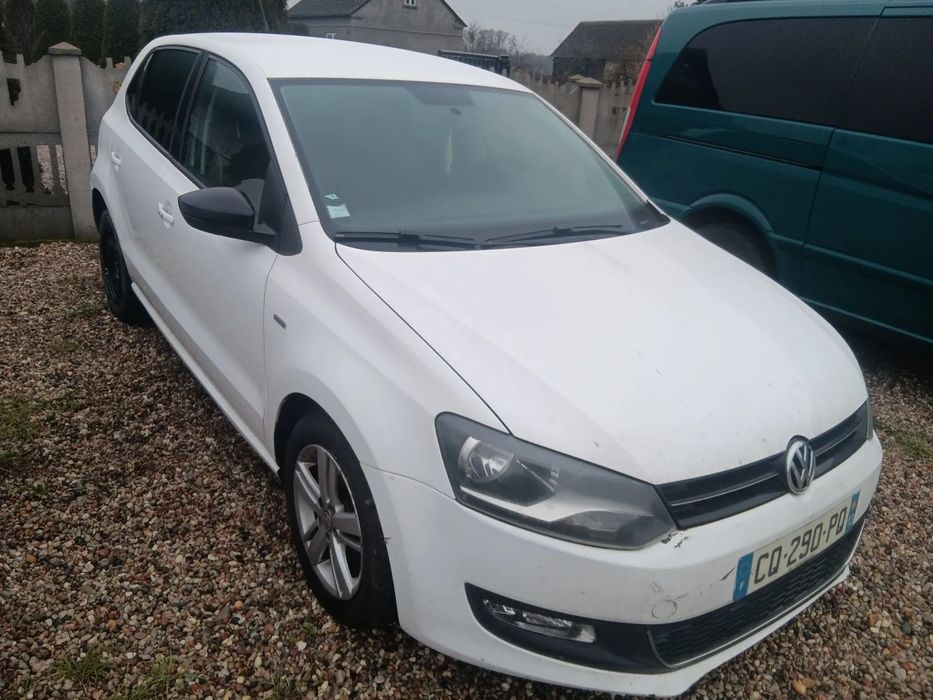 Volkswagen Polo 1.6 tdi lekko uszkodzony