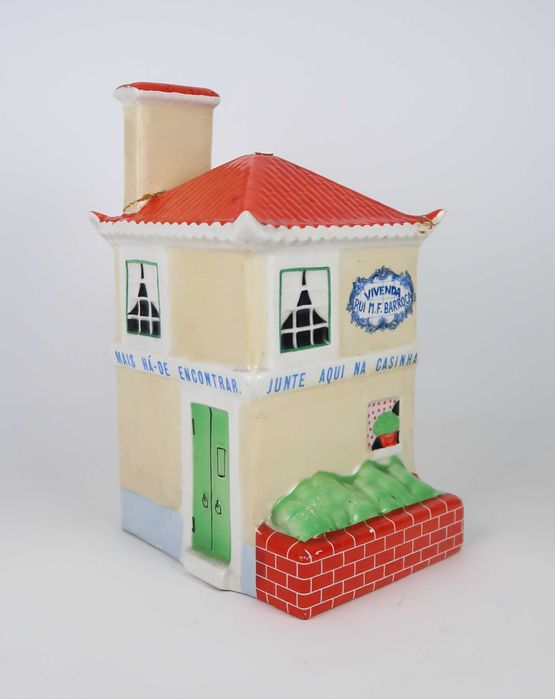 Casa Mealheiro Faiança Sacavém