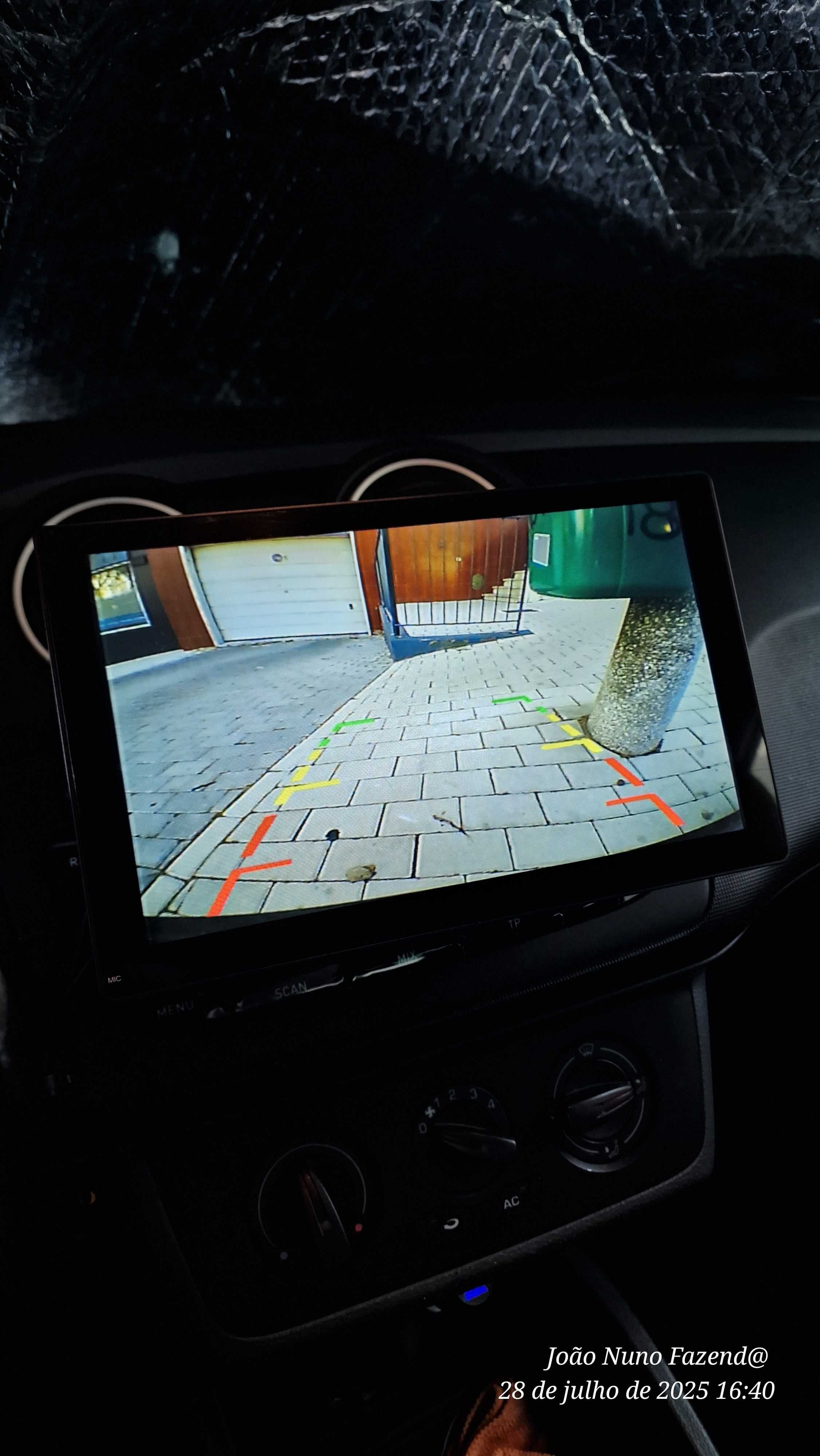 multimedia wireless universal
