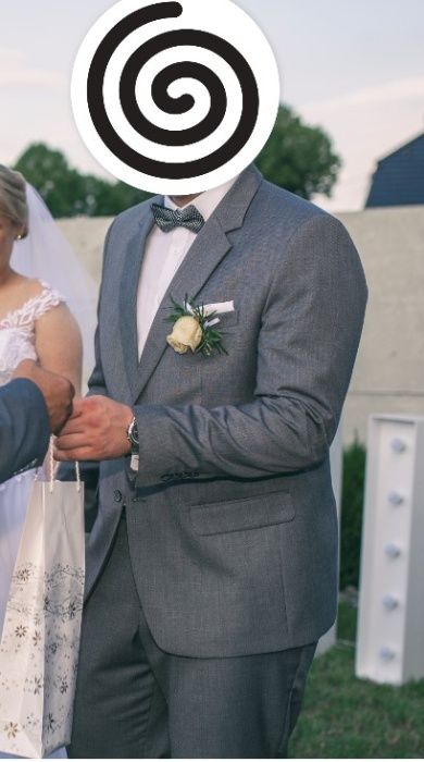 Garnitur męski na wysokiego, zbudowanego mężczyznę
