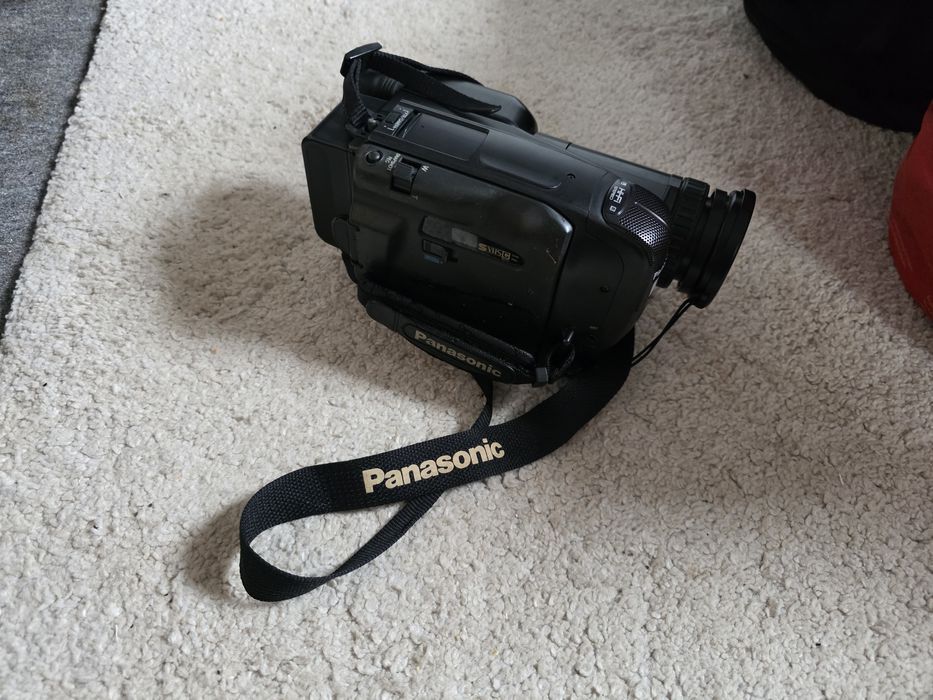 Видео камера Panasonic NV-S99E