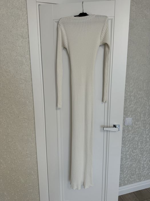 Продам трикотажну сукню