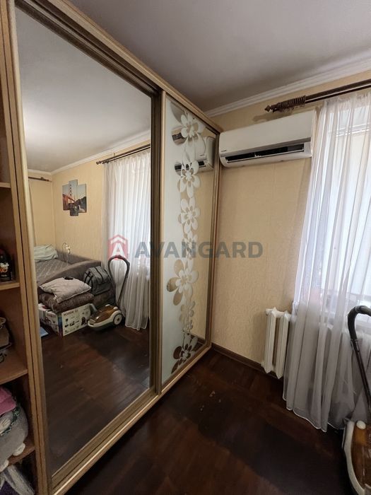 1-кімн. квартира на Космосі з ремонтом і меблями