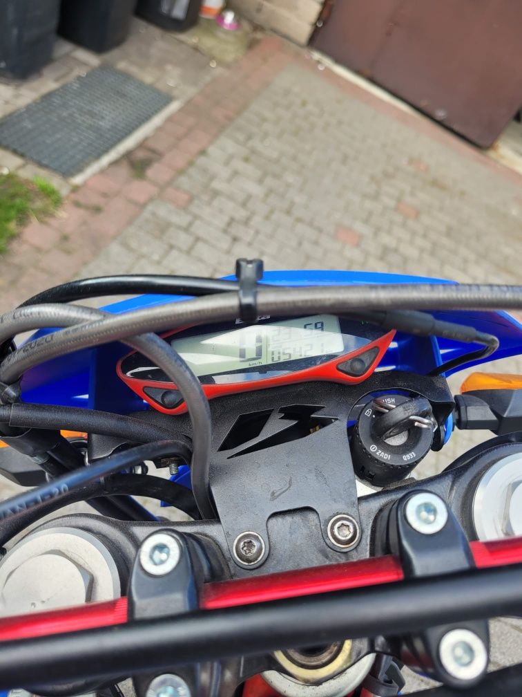 Motocykl BETA 125 RR