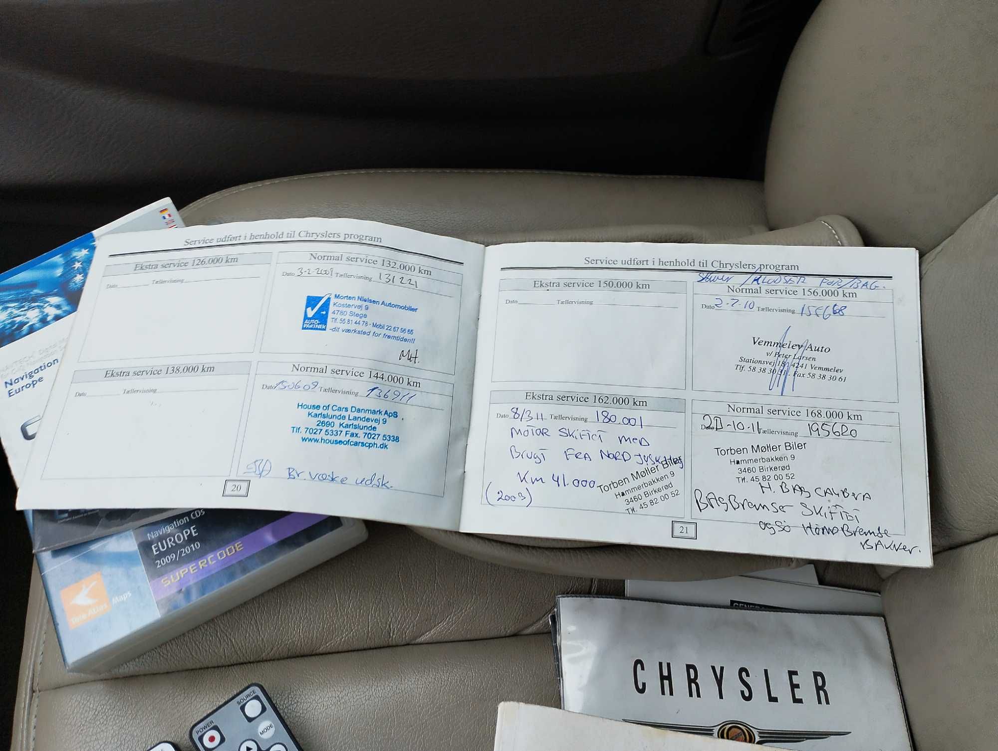 Chrysler Grand Voyager 3.3 v6 AT минивен на автомате газ бензин