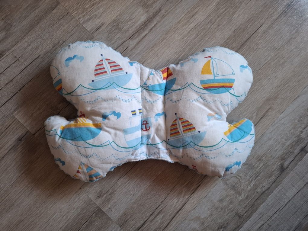 Poduszka motylek minky dla niemowlaka