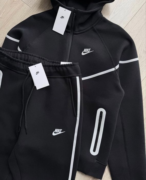 Костюм Nike tech fleece NEW 2025 костюм найк теч флис