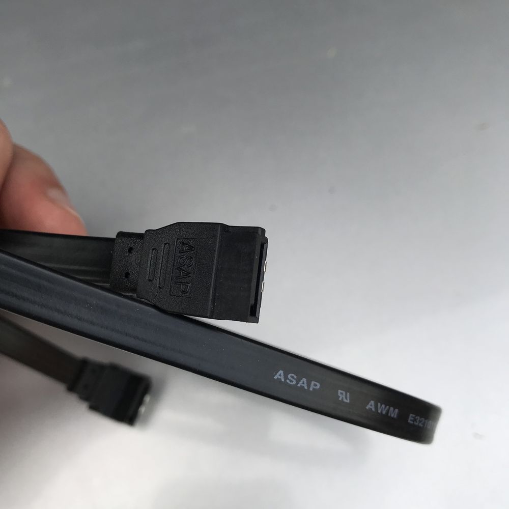 Комплект шлейфов Asus Sata кабель — Sata 14G00012707P 0,5м