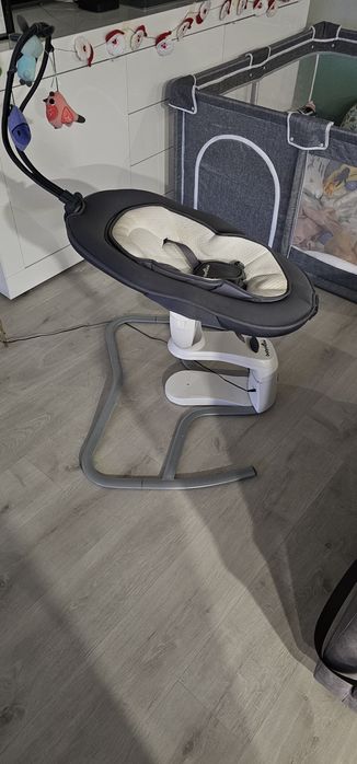 Vendo espreguiçadeira/baloiço BABYMOOV Swoon Motion Zinc.