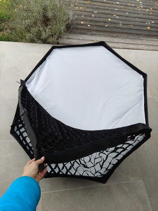 Softbox (oktabox) 120cm z  gridem. Godox.