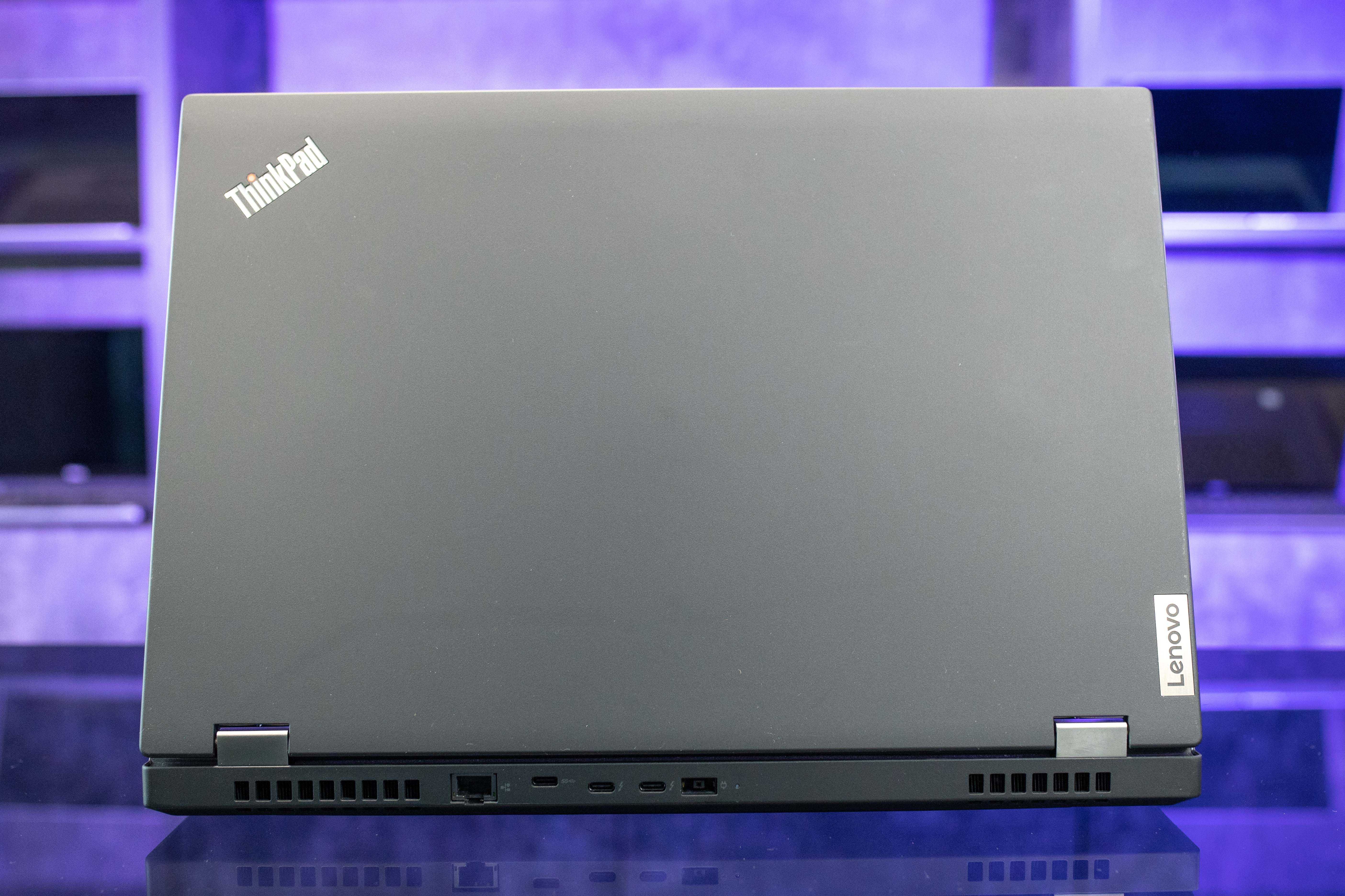 Lenovo ThinkPad P15 Gen 1 i7-10850H 32RAM 512SSD T1000 UHD IPS 15,6”
