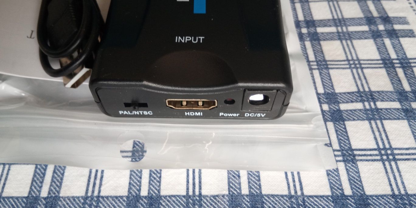 Conversor HDMI para SCART novo