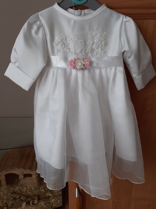 Sukienka na chrzest 62/68