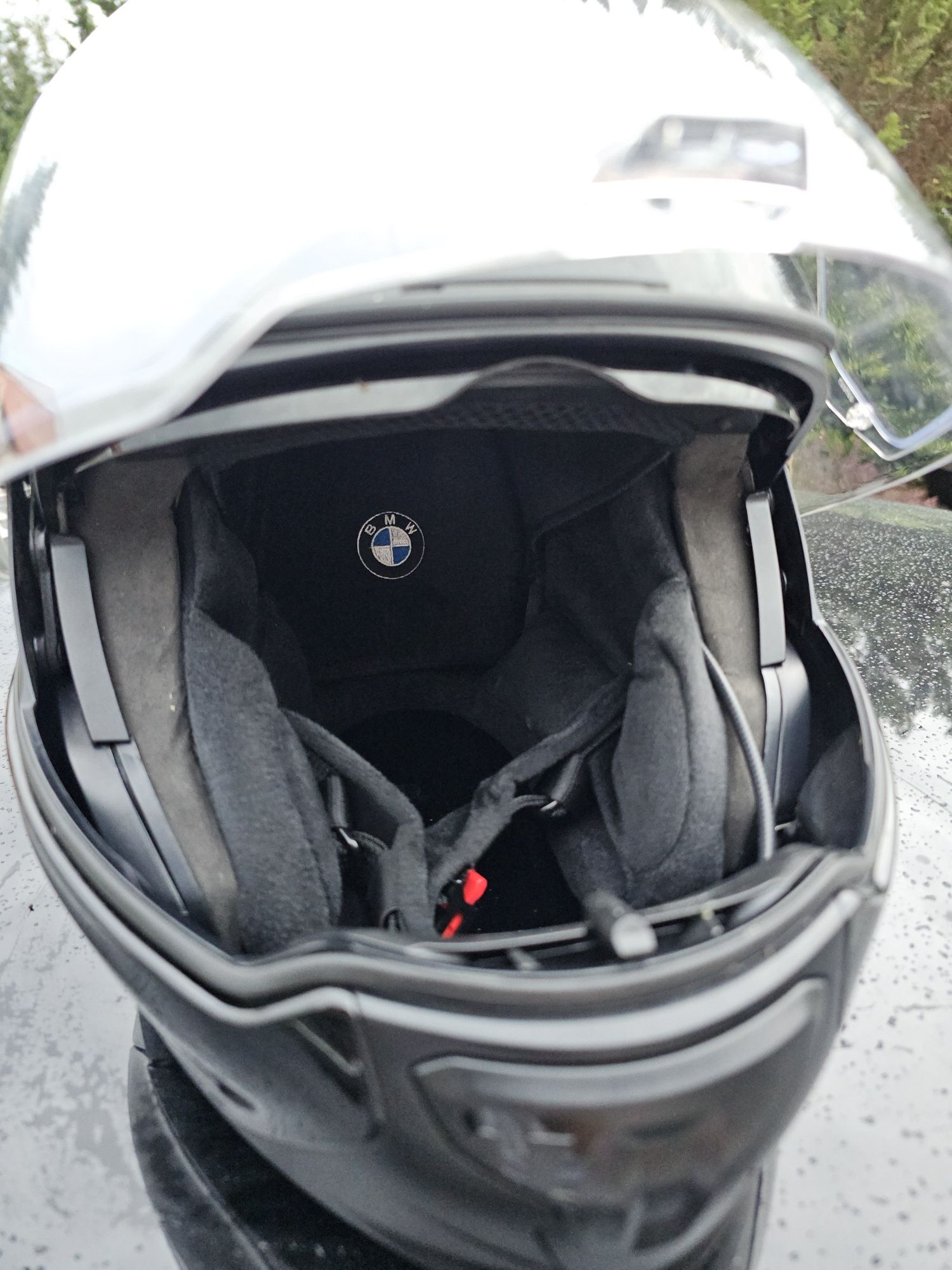 Kask BMW z interkomem