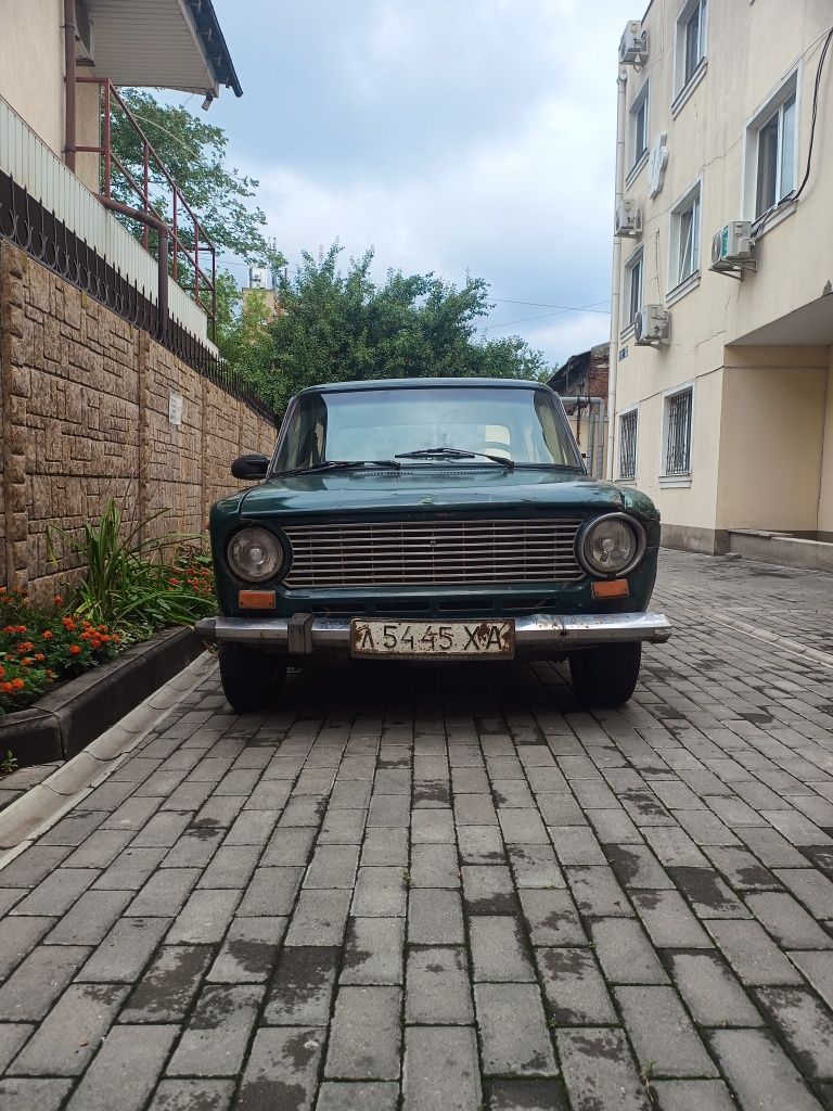 Жигулик копейка.