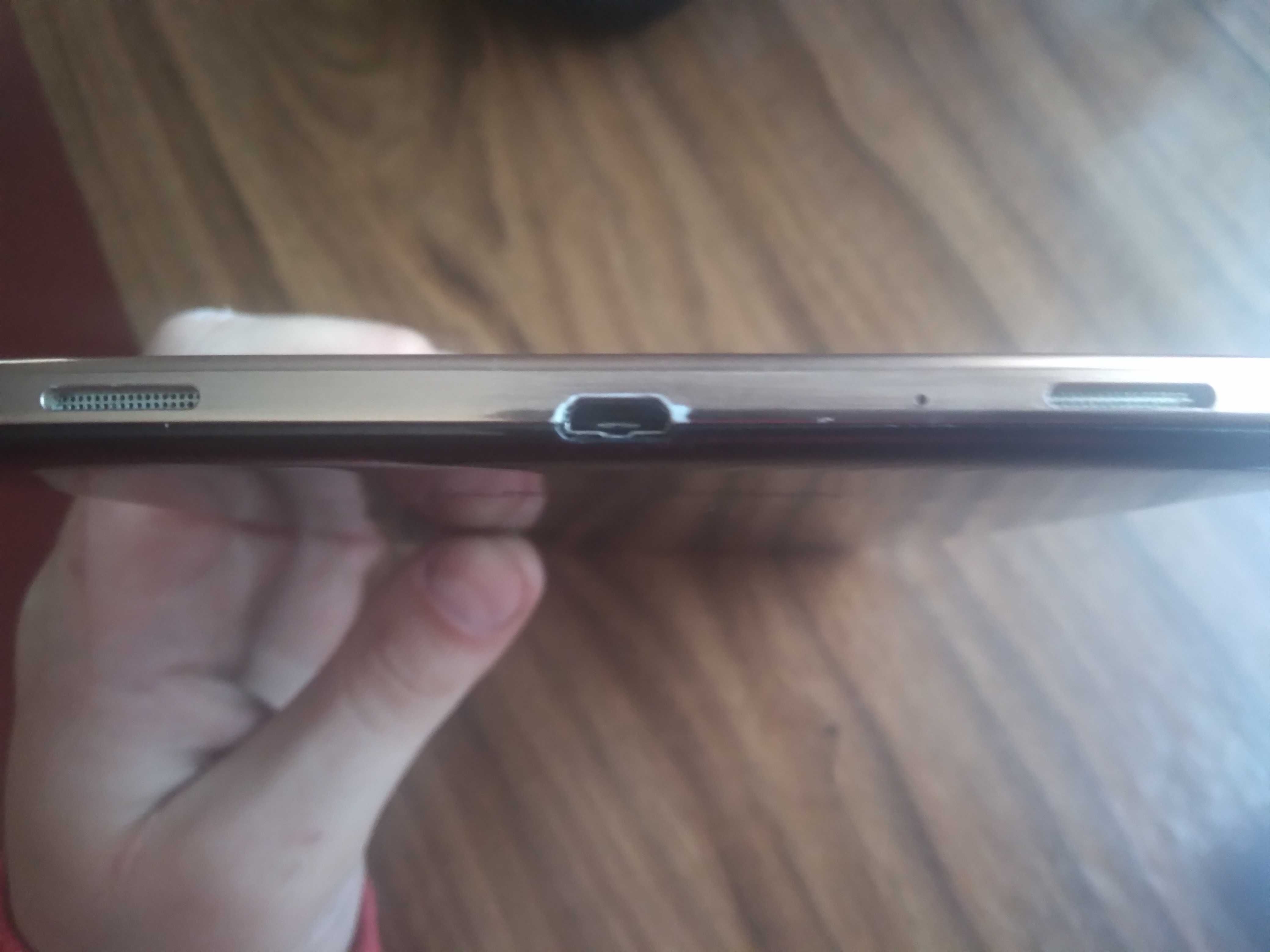 Samsung Tab 3 SM-T311