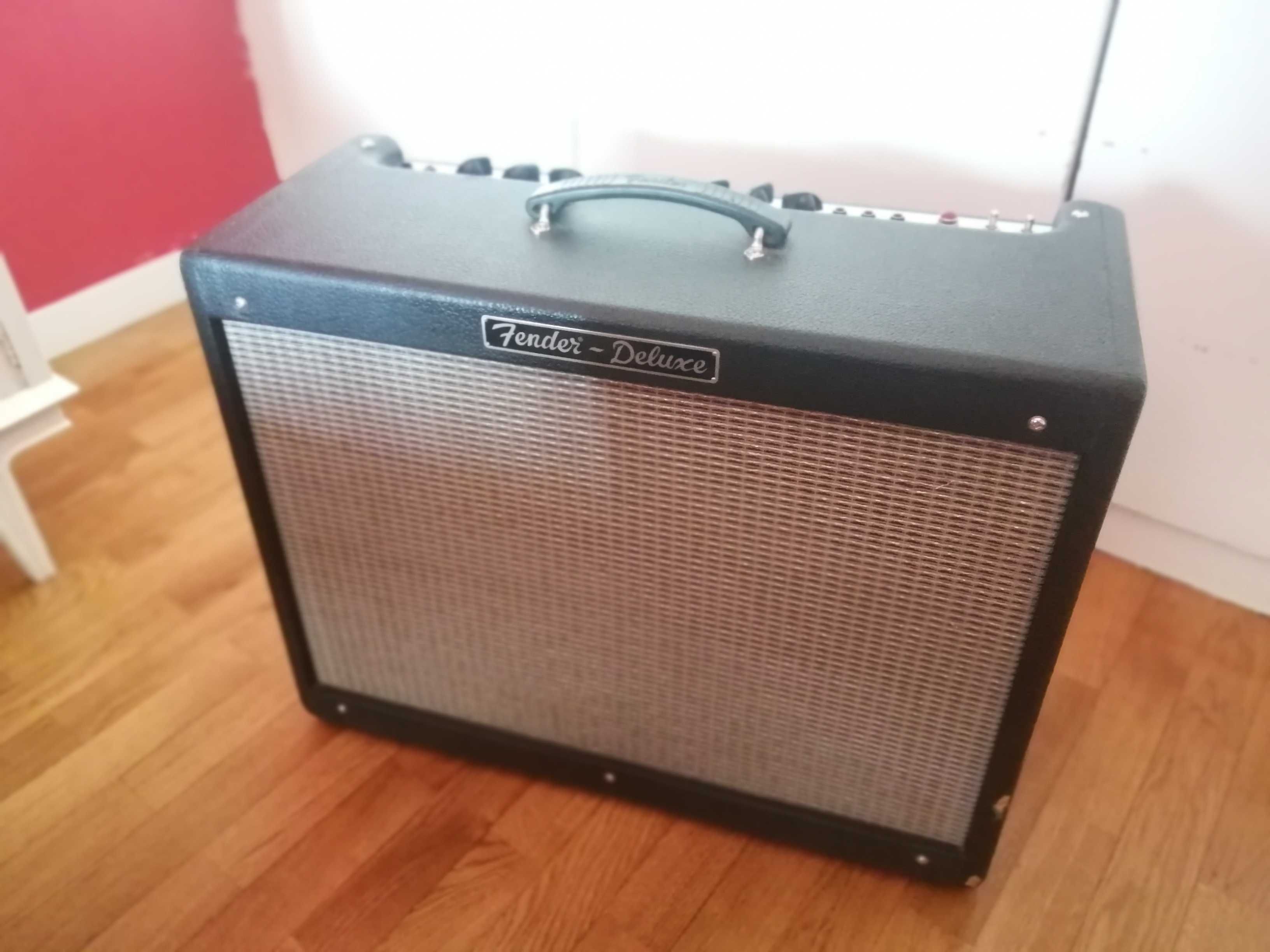 Amplificador Fender Hot Rod Deluxe