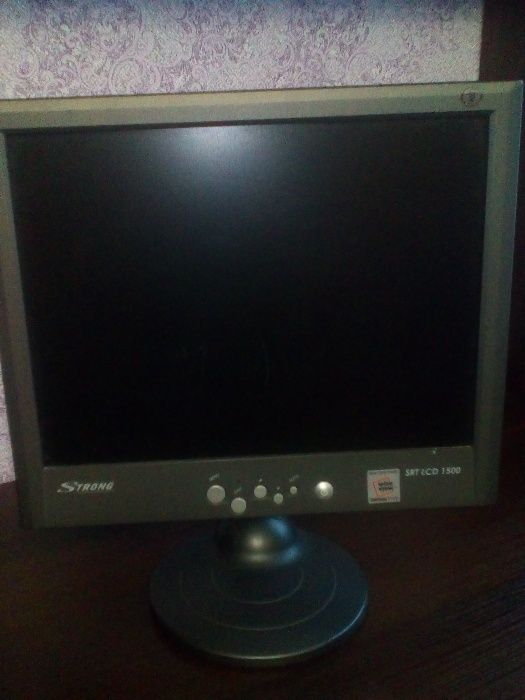 Монітор.500грн+ торг