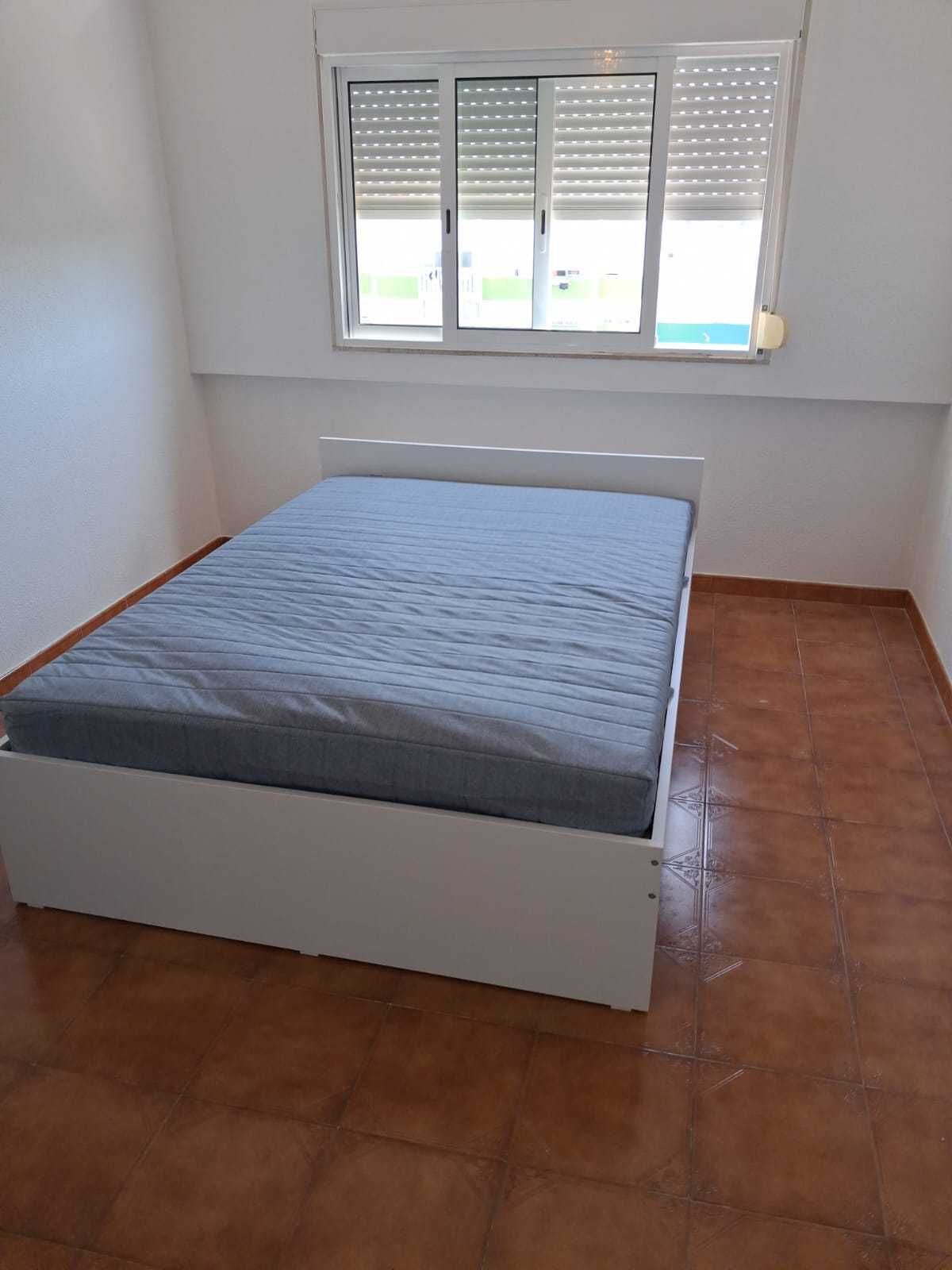 Aluguer Quarto Santo António da Charneca-Barreiro