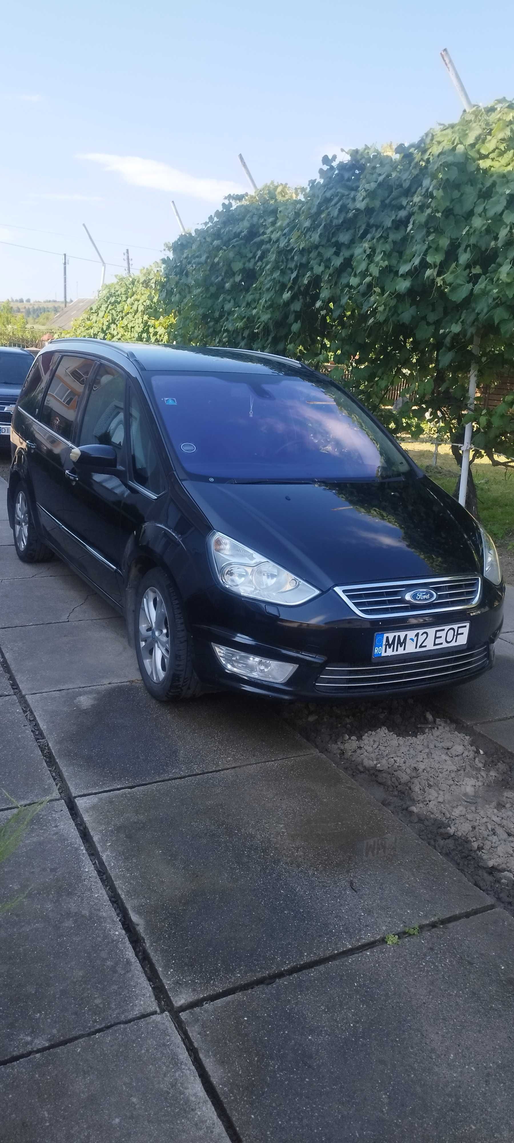 Ford Galaxy 2010год