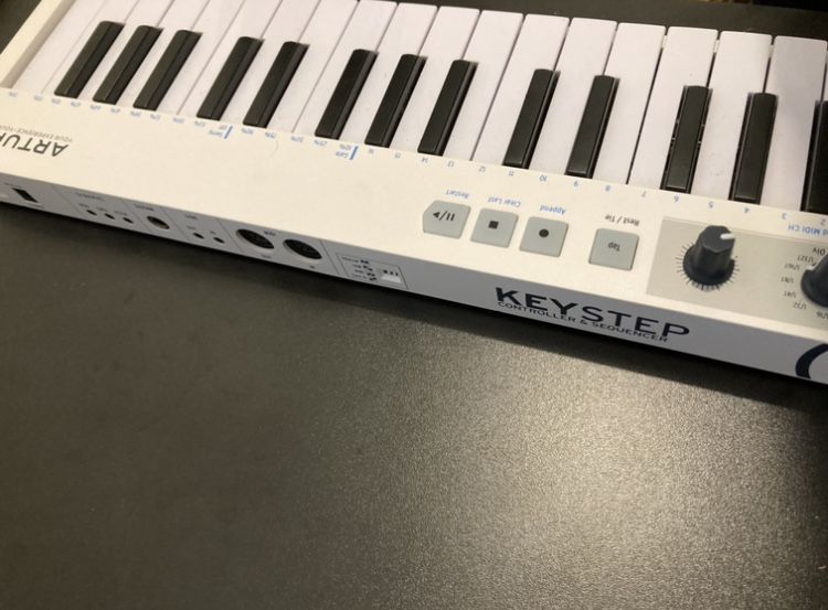 Arturia Keystep Midi Controller & Sequencer