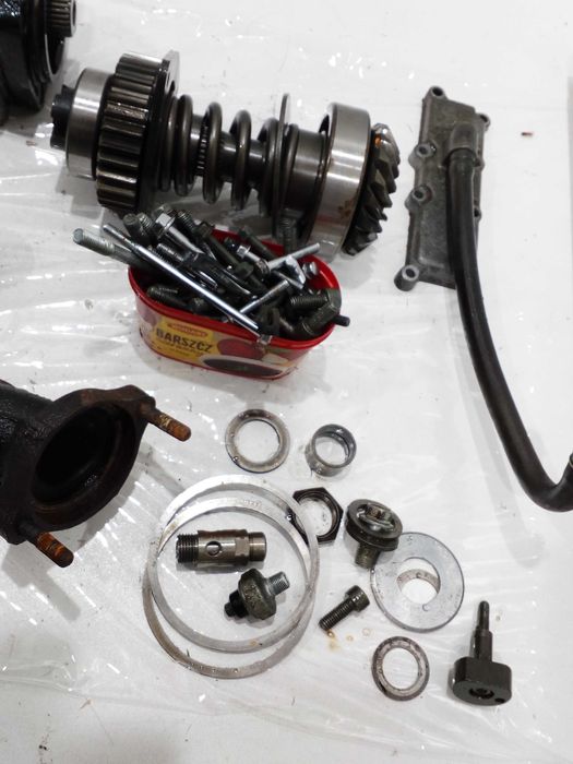 Suzuki VL 1500 intruder pompa oleju przekładnia zębatka silnik części
