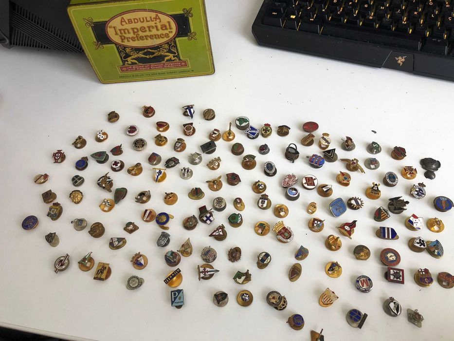 Pins Antigos (RAROS)
