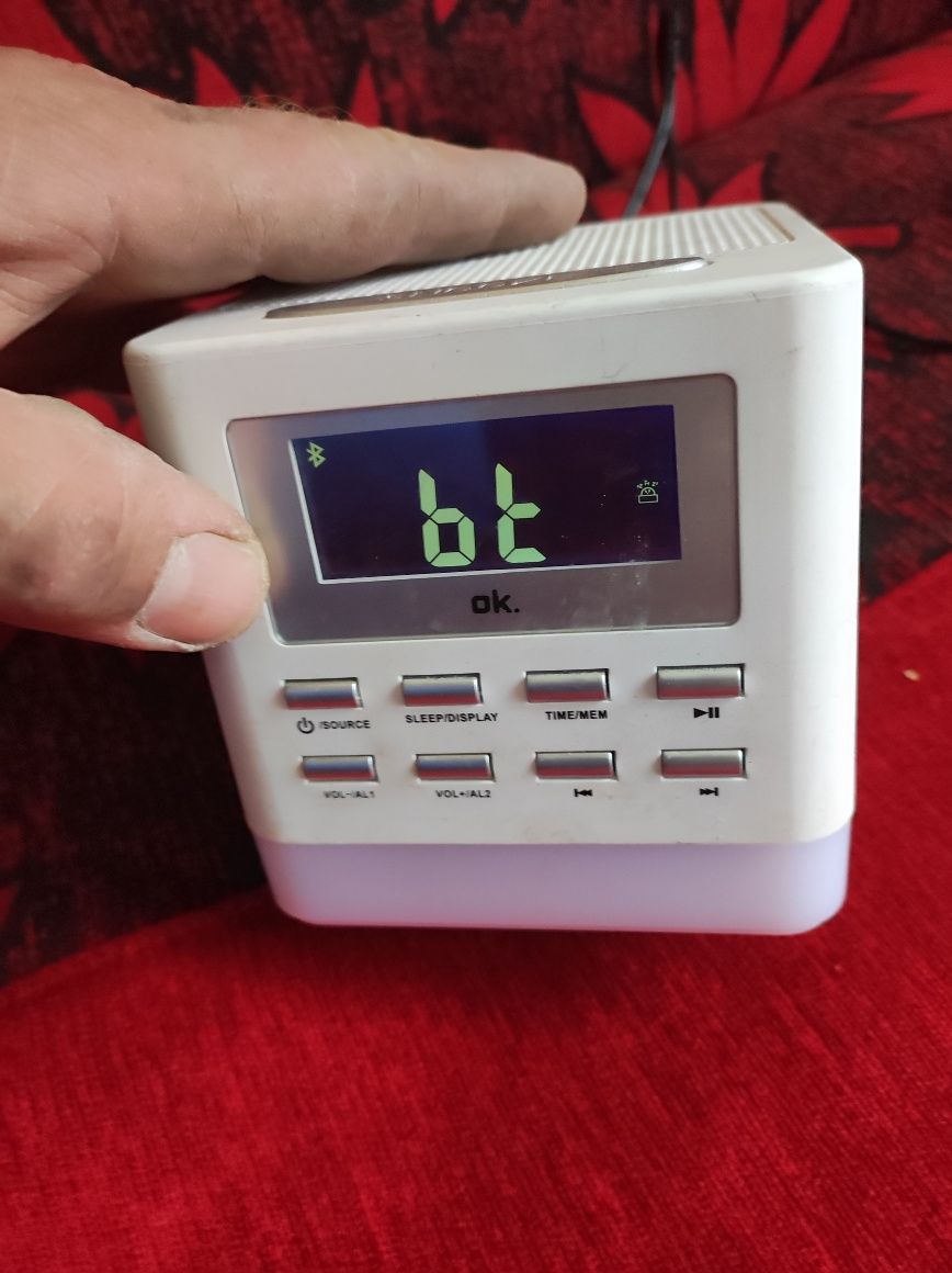 Radio zegar z bluetooth
